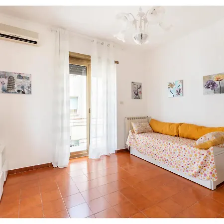 Tina's House - Bright And Near Metro C Roma