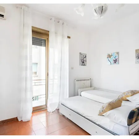 Apartamento Tina's House - Bright And Near Metro C