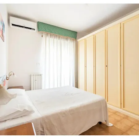 Apartamento Tina's House - Bright And Near Metro C *