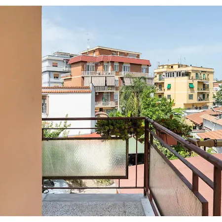 Apartamento Tina's House - Bright And Near Metro C *